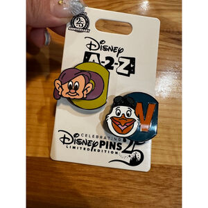 2025 A-2-Z Disney Series 2 Pins On A Card D Dopey & W Wilbur LE 1250